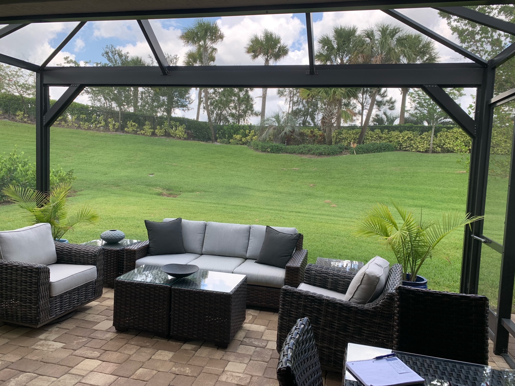 patio IMG_4444